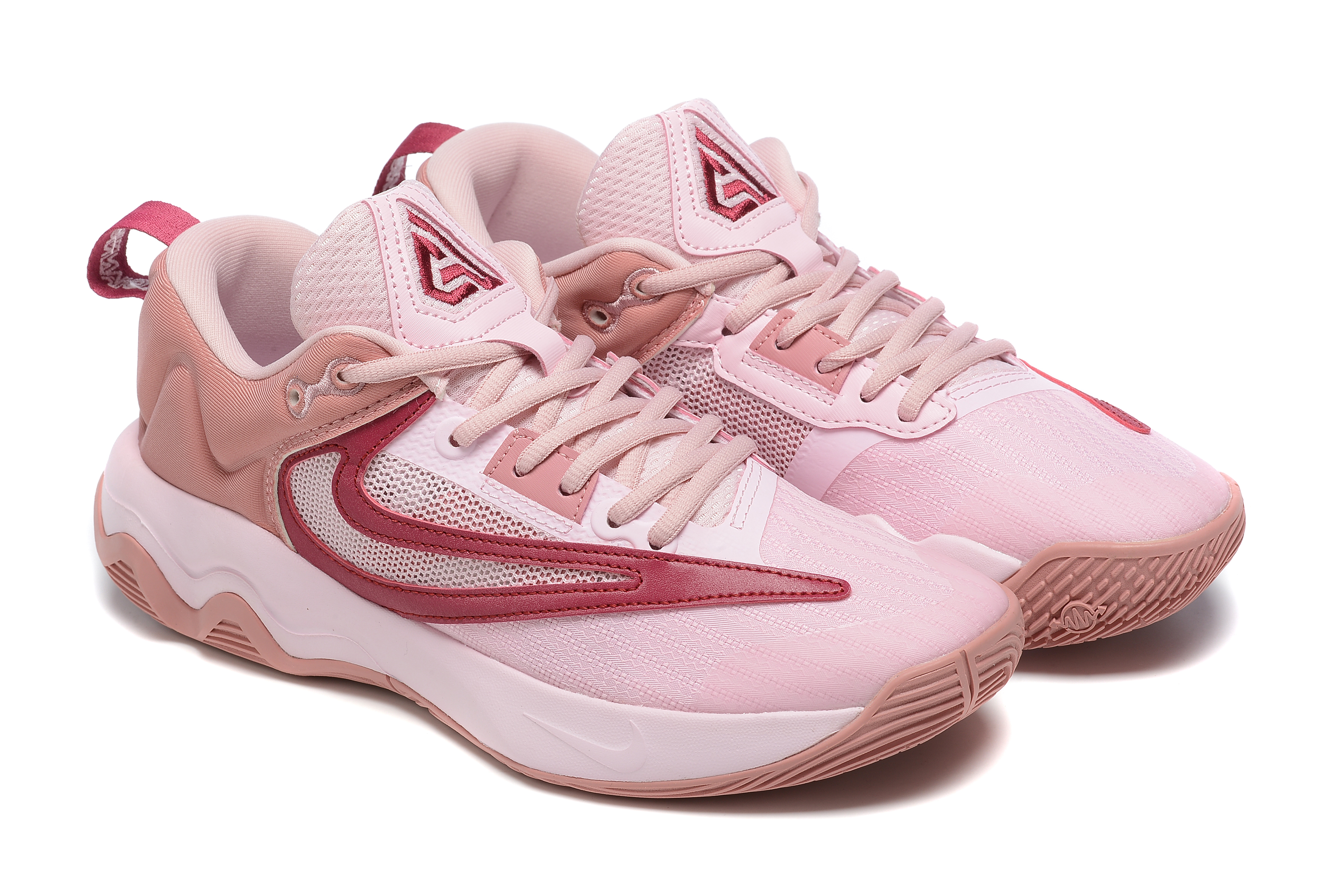 Nike Giannis Immortality 3 Valentines Day